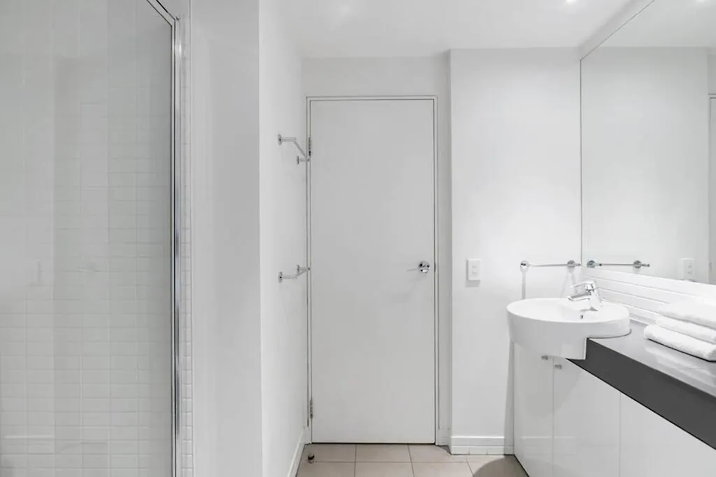 Horizons At Harbour Lights - Tropical Poolside Flair Apartamento Cairns