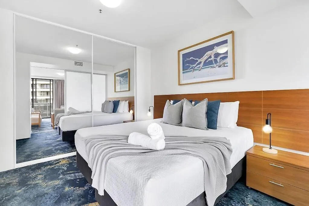 Horizons At Harbour Lights - Tropical Poolside Flair Apartamento Cairns